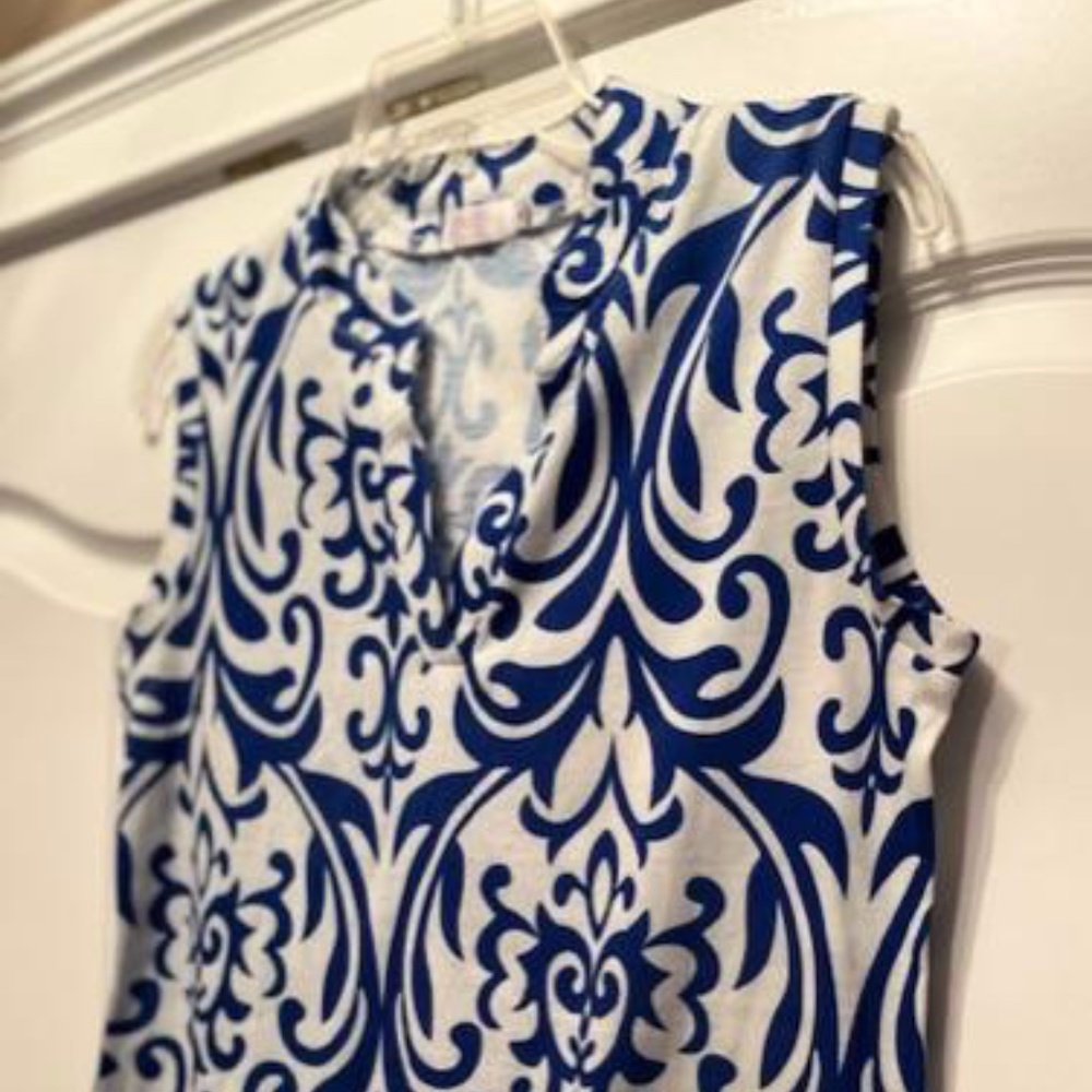 Halife Brands M Size Blue and White Color